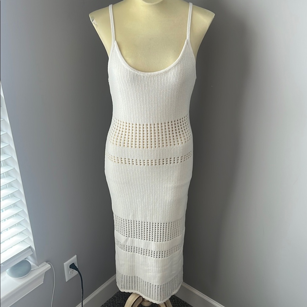 Elegant White Knit Dress